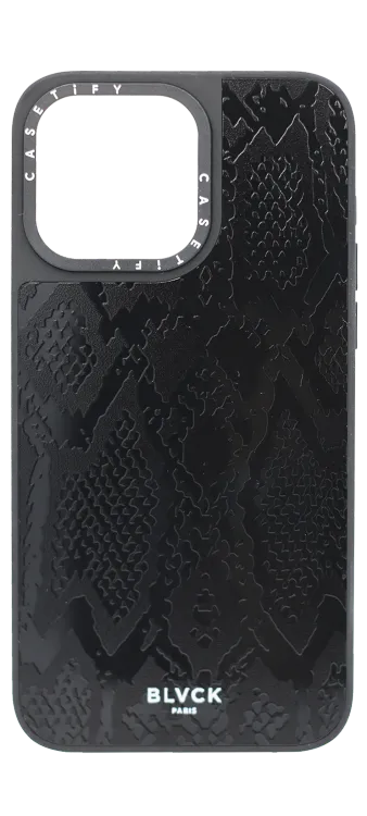 Caseti Snake BLVCK case for iPhone 15 Black